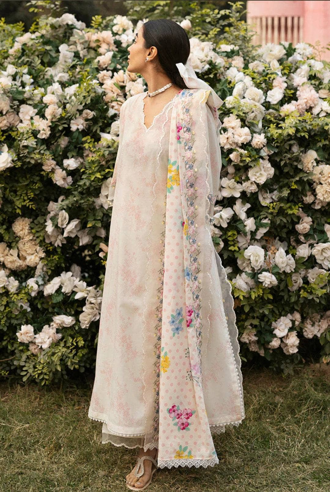 img_cross_stitch_premium_lawn_awwal_boutique