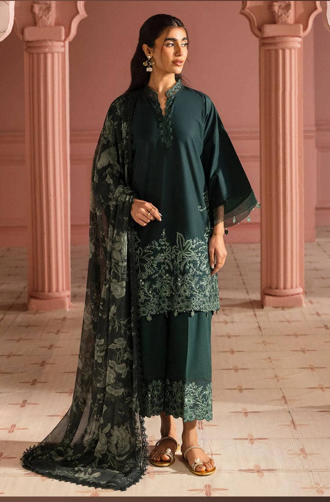 img_cross_stitch_premium_lawn_awwal_boutique