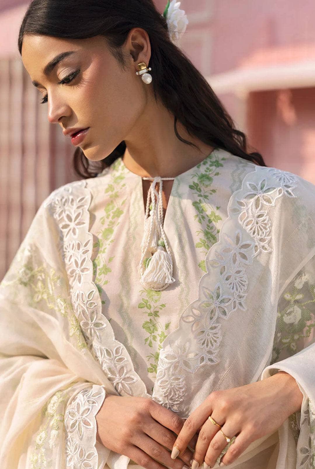 img_cross_stitch_premium_lawn_awwal_boutique