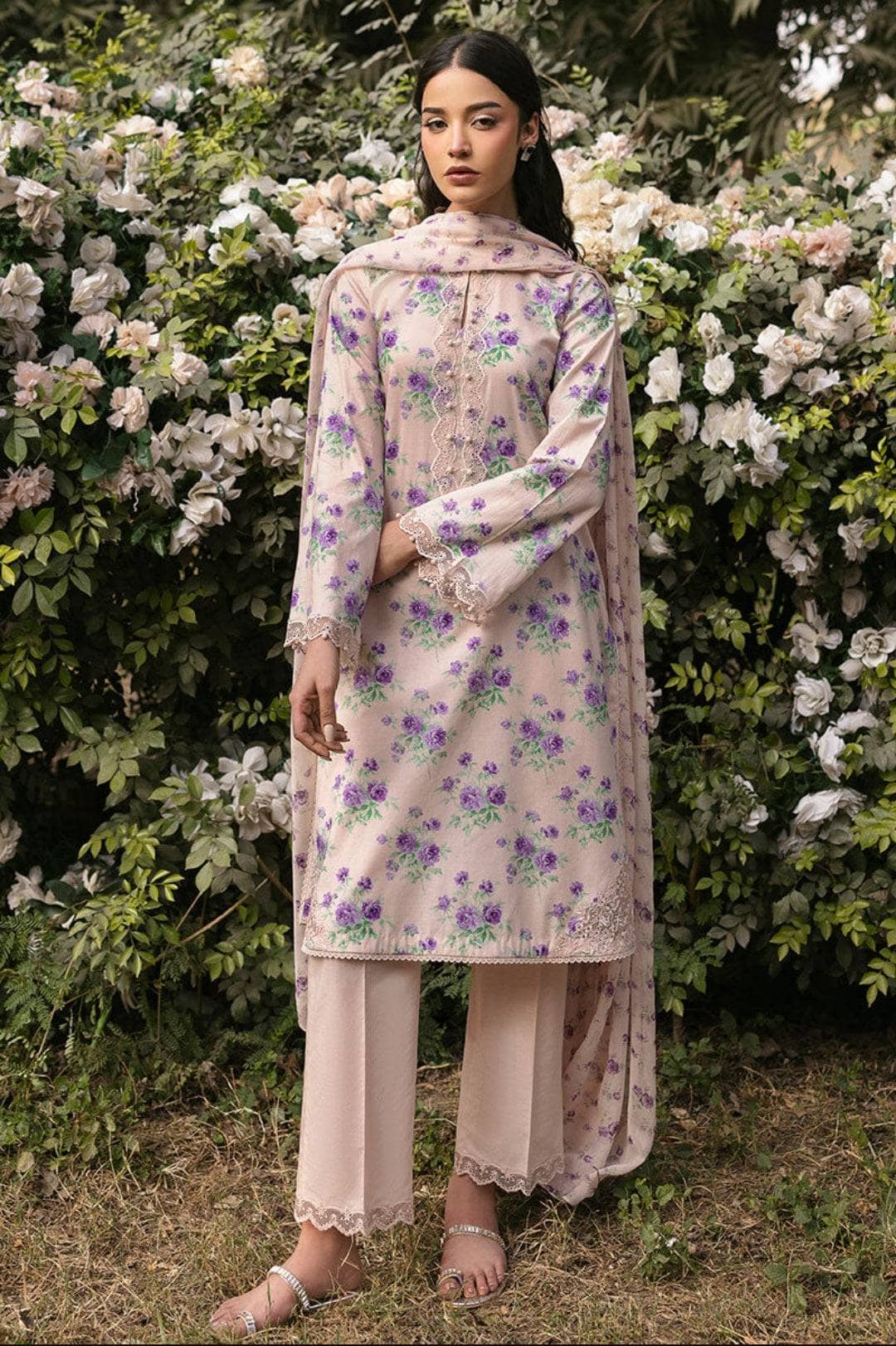 img_cross_stitch_premium_lawn_awwal_boutique