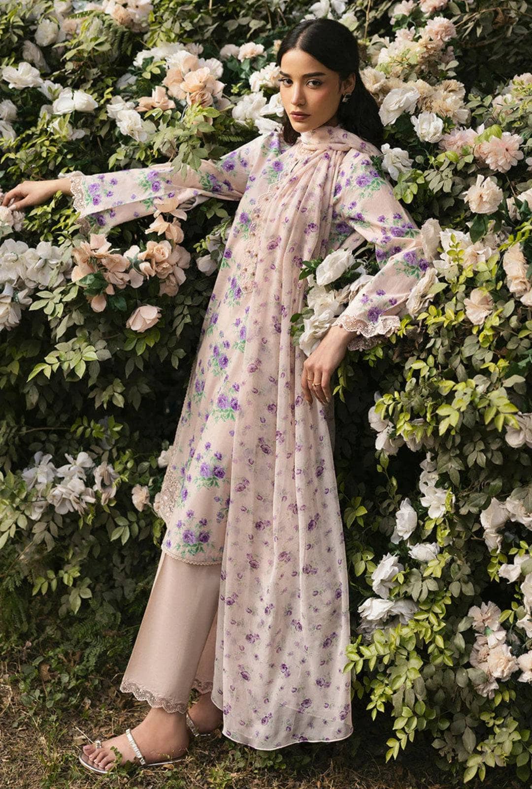 img_cross_stitch_premium_lawn_awwal_boutique