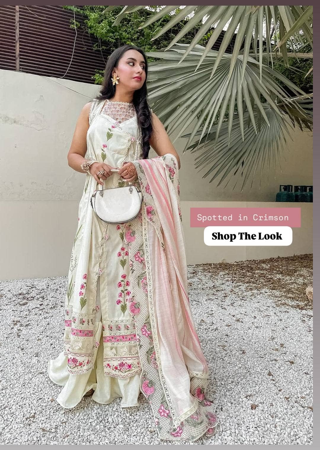 img_spotted_in_crimson_lawn_awwal_boutique