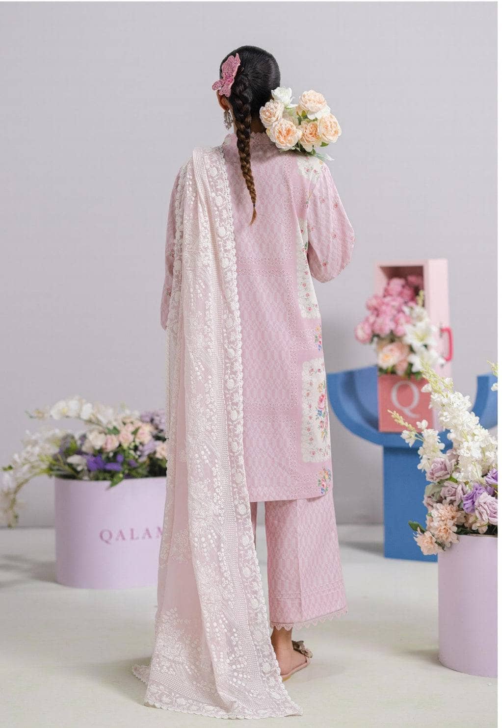 Qalamkar Q Print 25/Vol 2/Kira/02