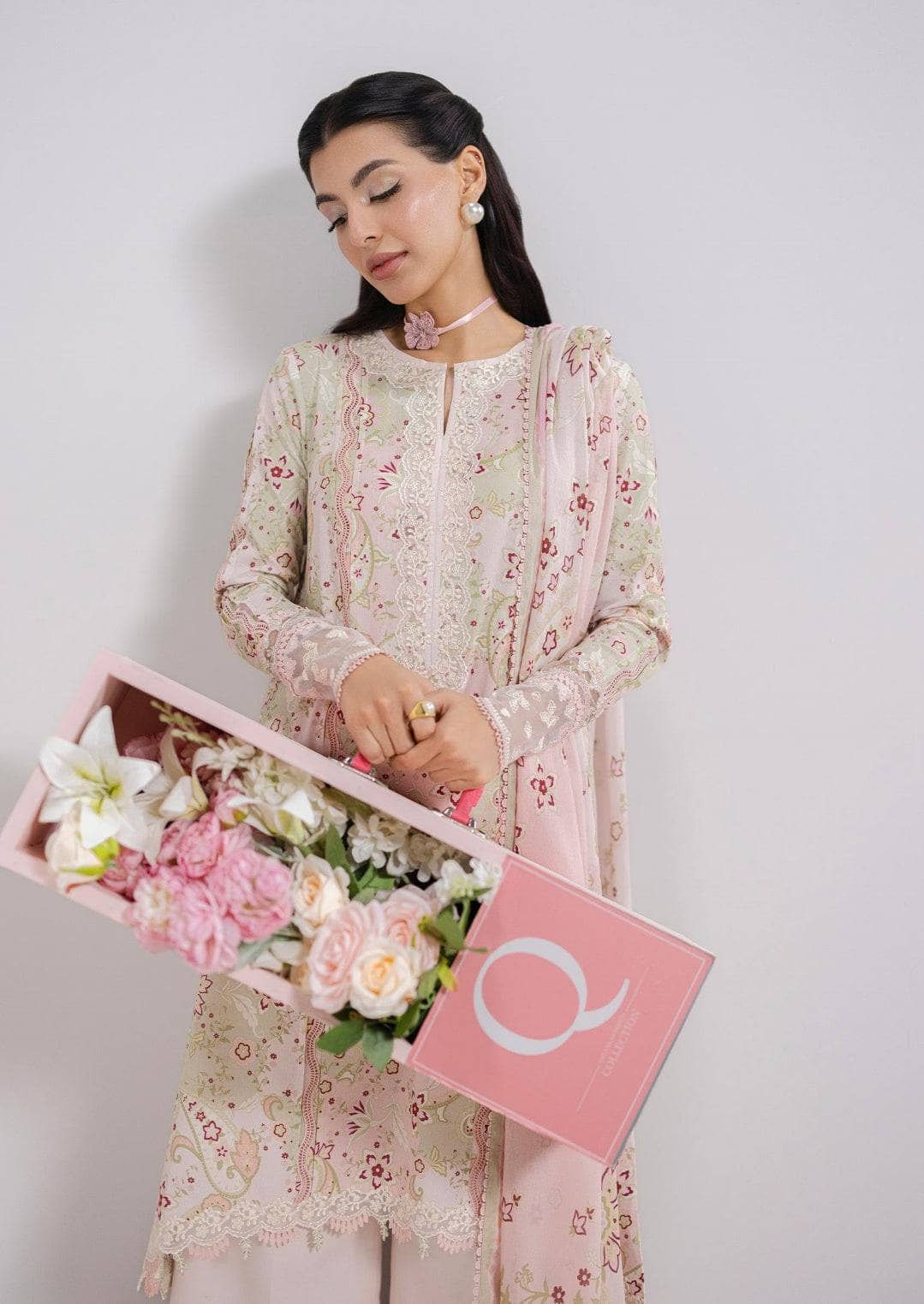 Qalamkar Q Print 25/Vol 2/Mira/03