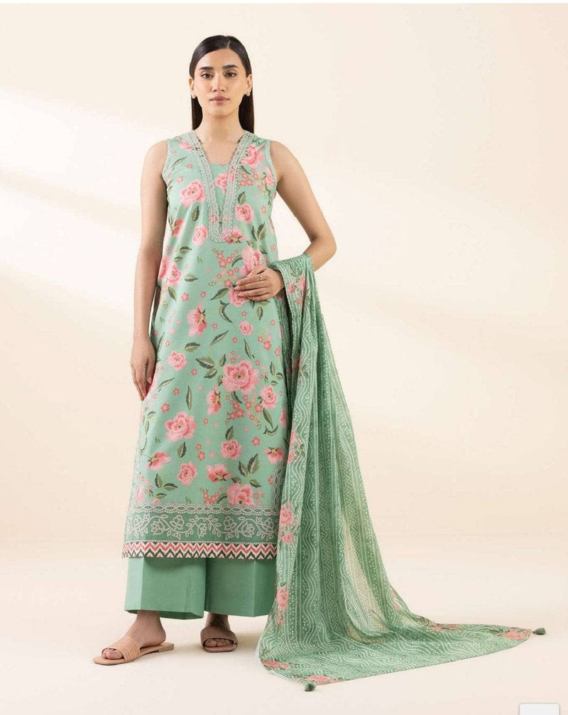 img_sapphire_lawn_awwal_boutique