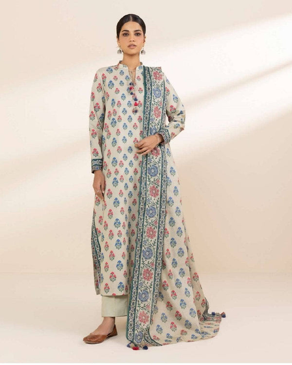 img_sapphire_lawn_awwal_boutique