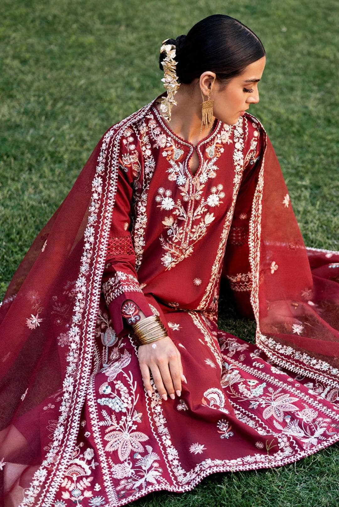 img_cross_stitch_lawn_awwal_boutique