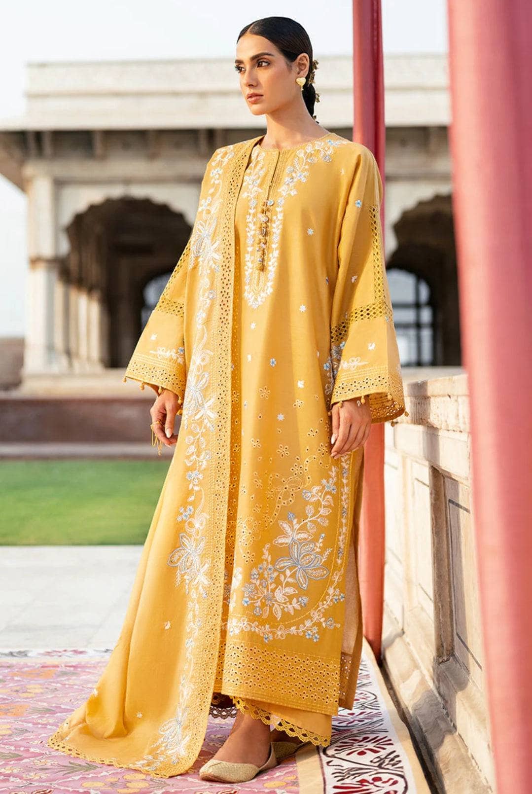 img_cross_stitch_lawn_awwal_boutique