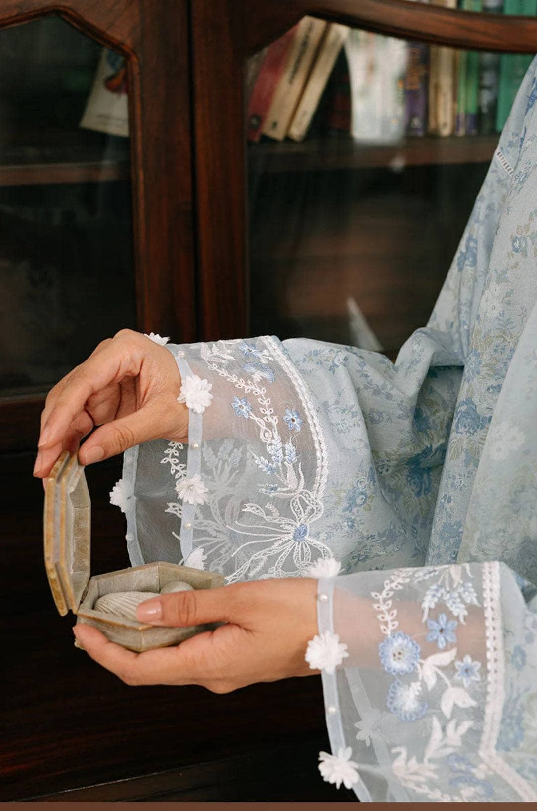 Restocked/Cross Stitch Monsoon Edit/Beryl Frost