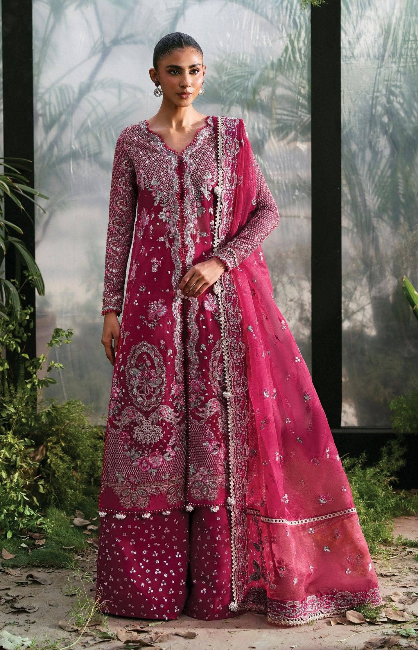 img_afrozeh_la_fuchsia_wedding_bridal_awwal_boutique