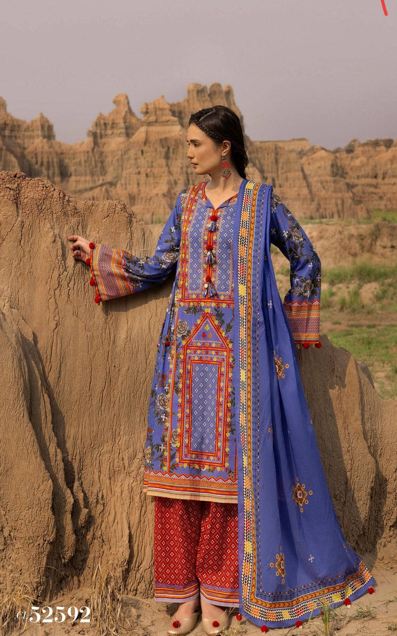 img_gul_ahmed_heritage_lawn_awwal_boutique