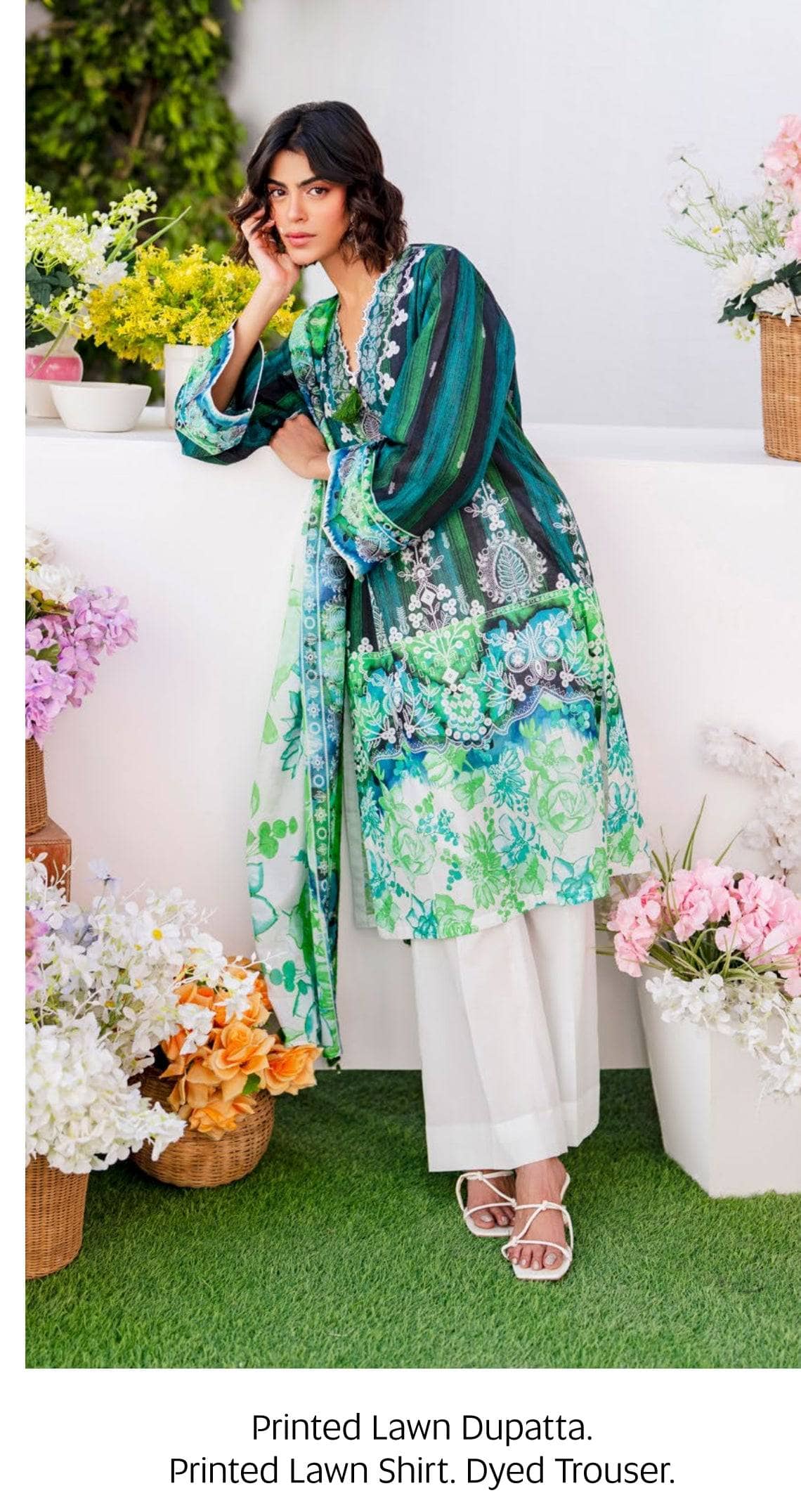Restocked/Gul Ahmed Bahara Lawn/SD52113