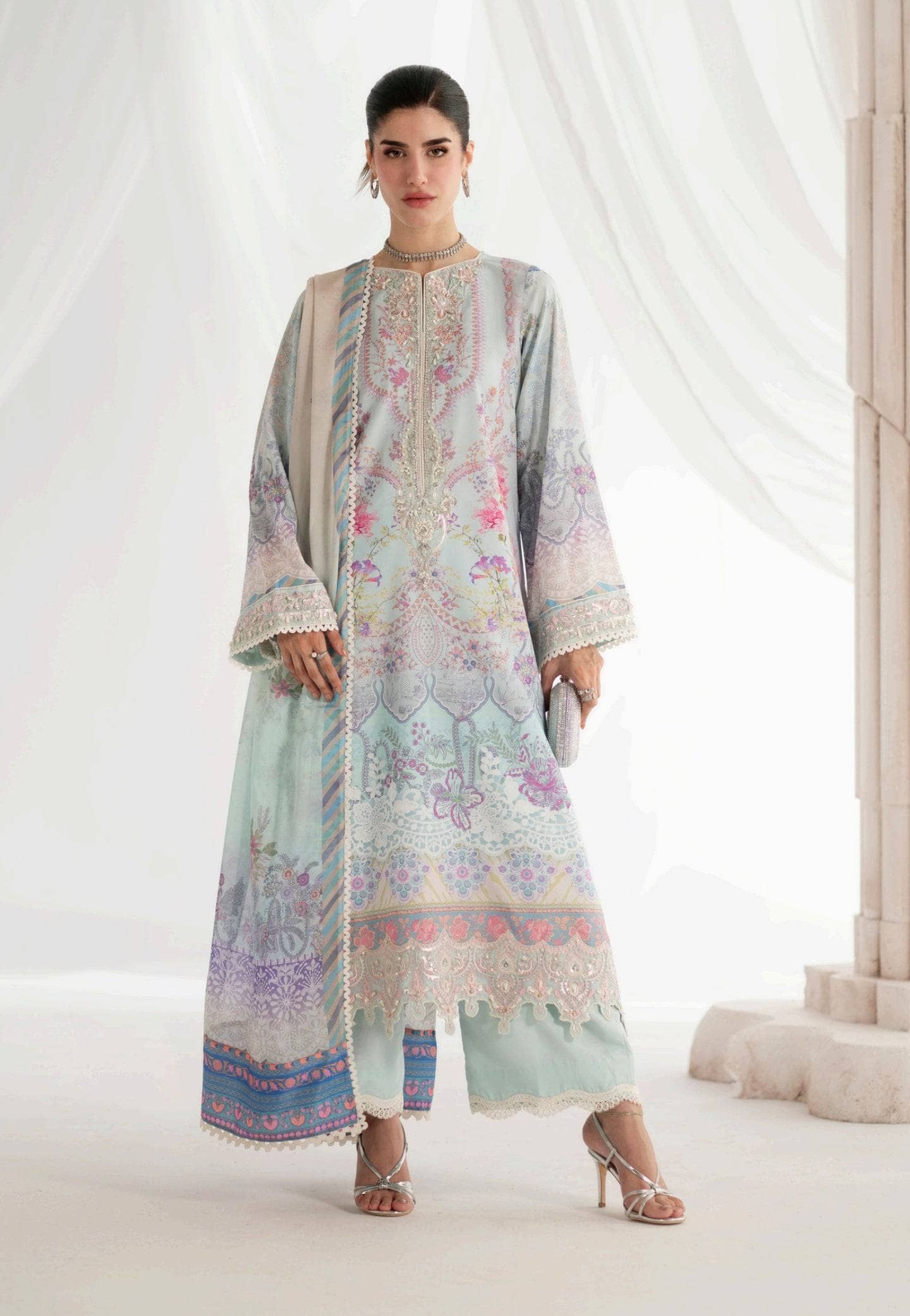 img_ajr_couture_silk_edit_awwal_boutique