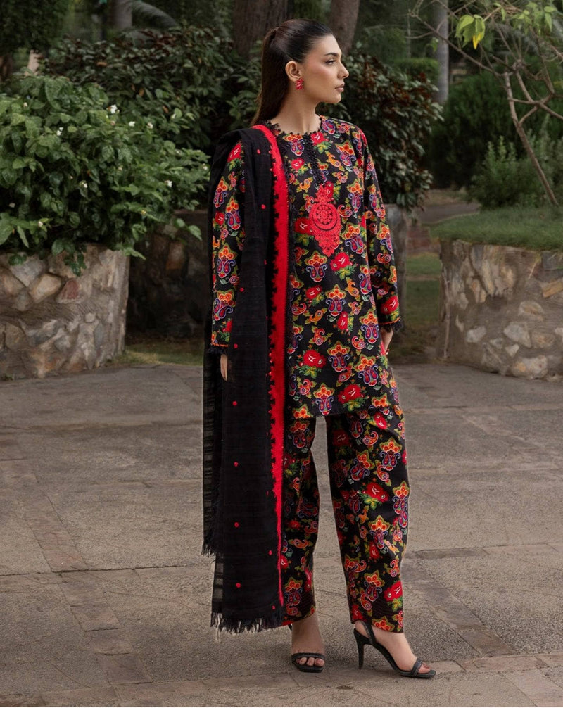 Gul Ahmed Winter Essentials 25/K52010