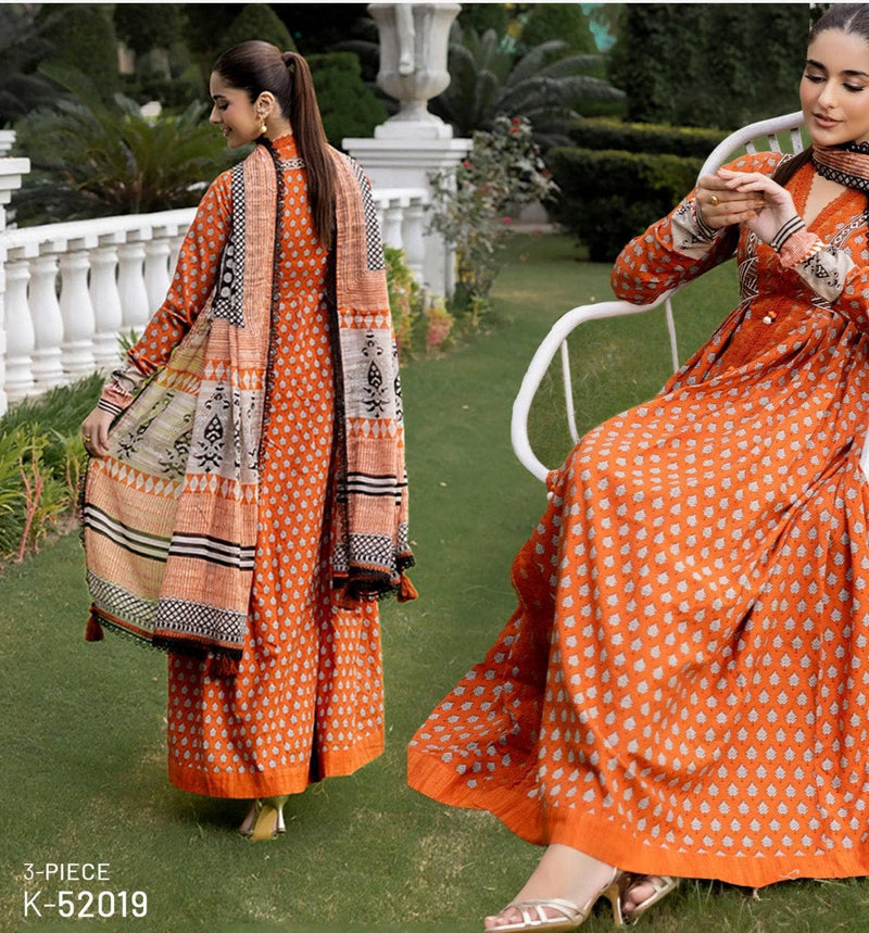 img_gul_ahmed_winter_essentials_awwal_boutique