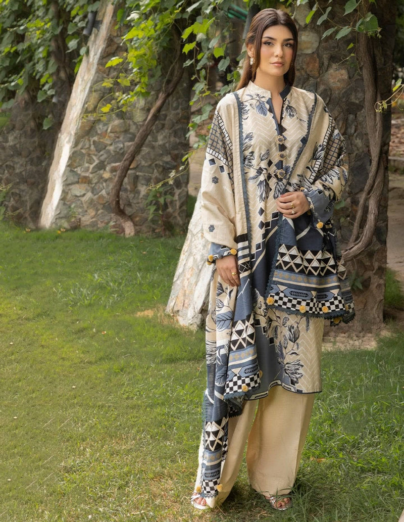 img_gul_ahmed_winter_essentials_awwal_boutique