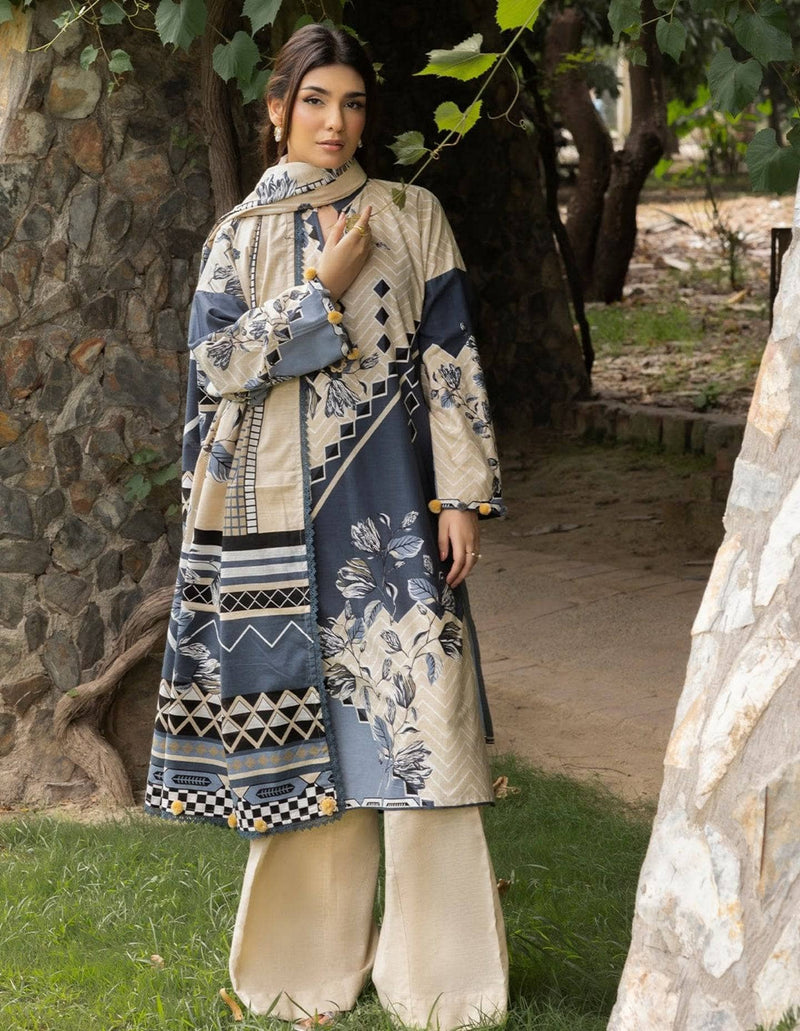 img_gul_ahmed_winter_essentials_awwal_boutique