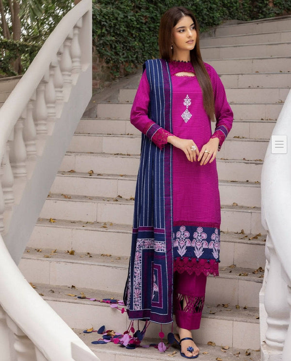 img_gul_ahmed_winter_essentials_awwal_boutique