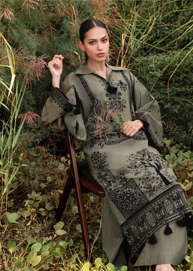 Gul Ahmed Winter Essentials/Casuals/TK 52006/Embroidered Khaddar