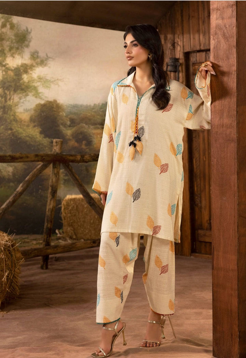 img_gul_ahmed_winter_collection_awwal_boutique