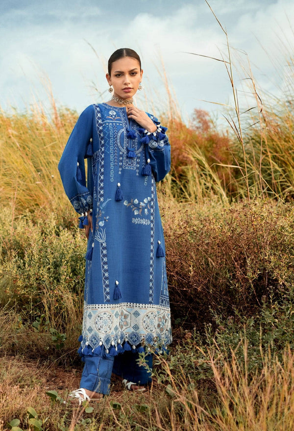 img_gul_ahmed_winter_collection_awwal_boutique