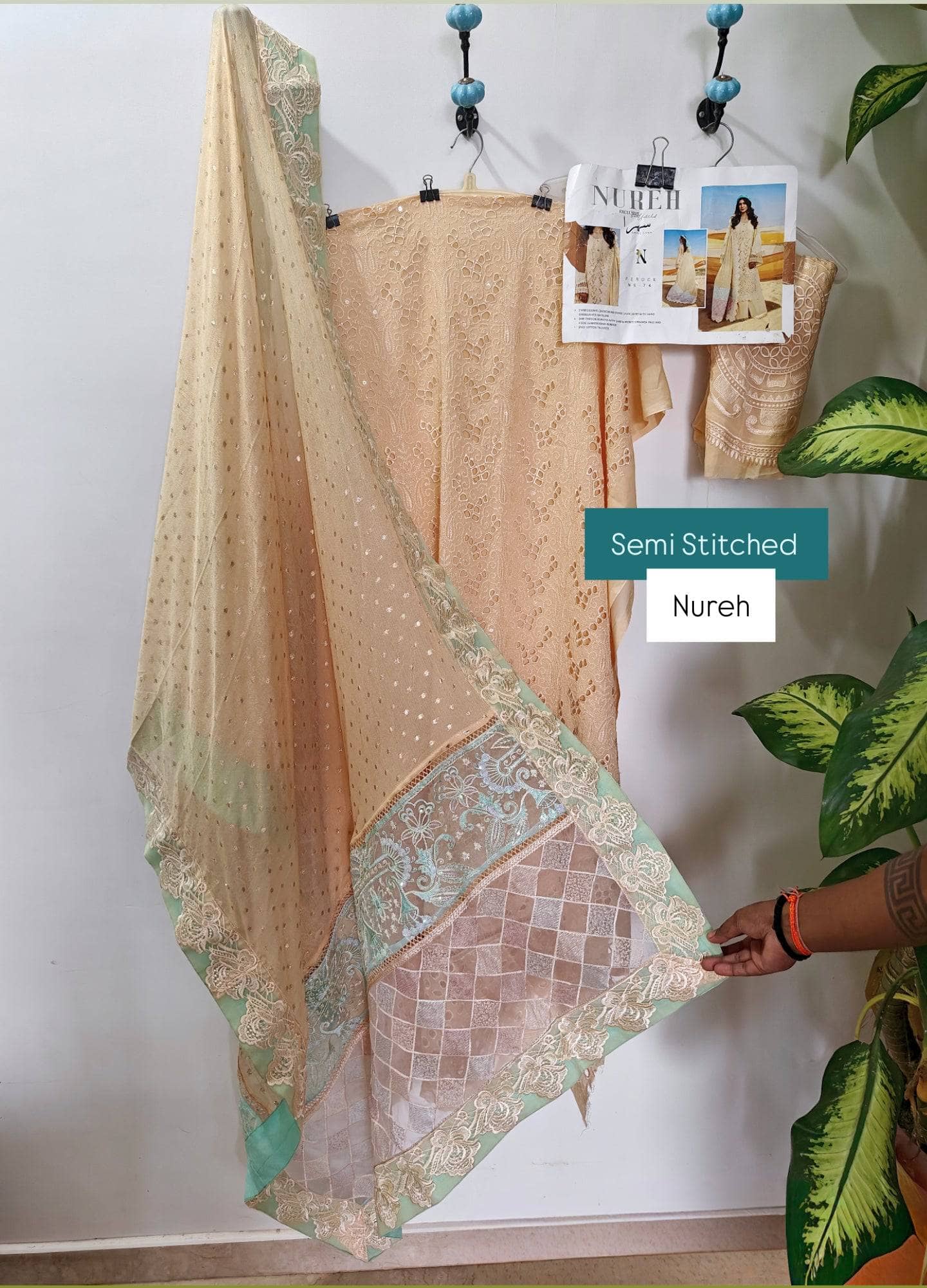 img_nureh_swiss_voil_awwal_boutique