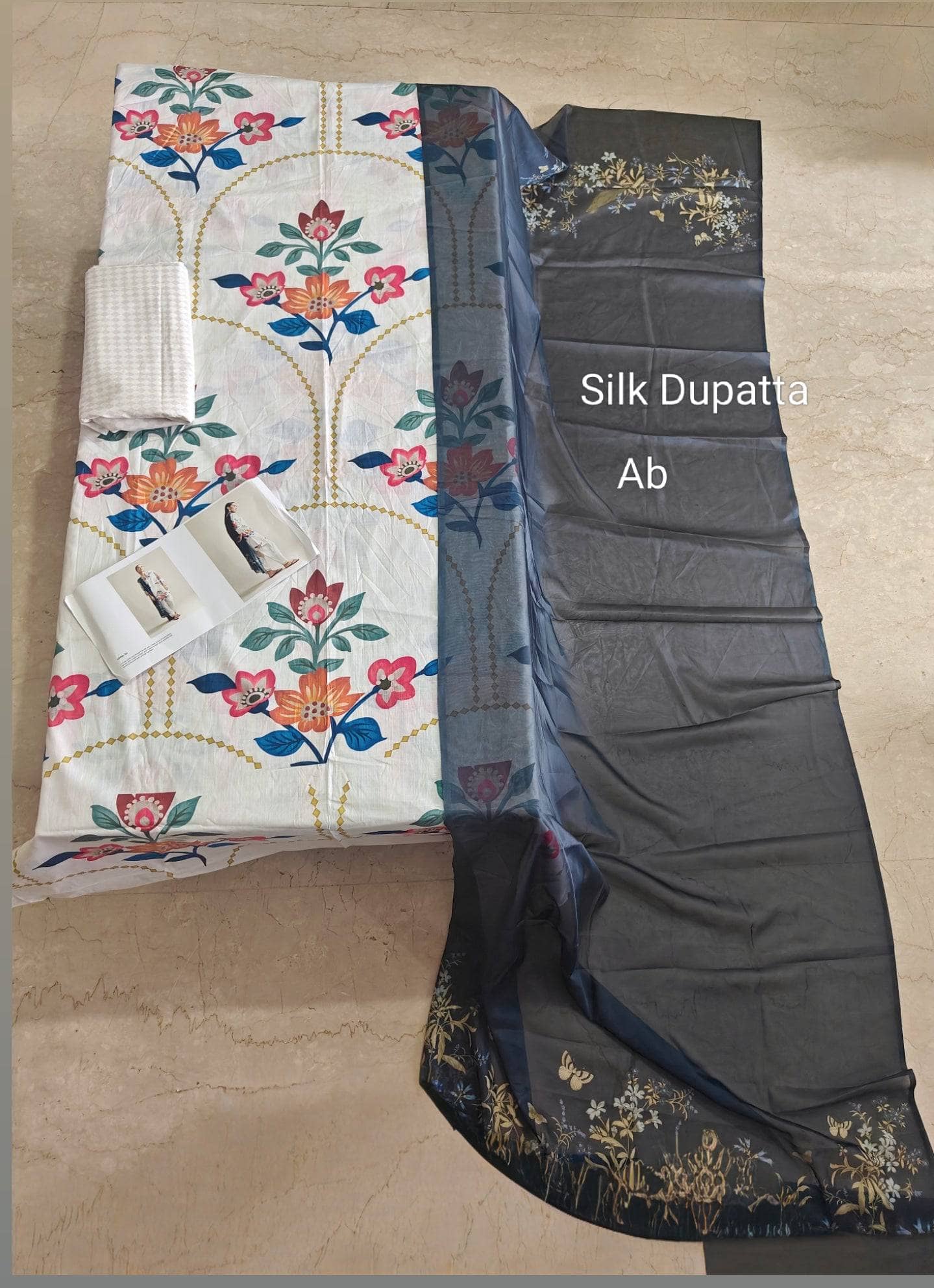 img_zara_shahjahan_coco_prints_awwal_boutique