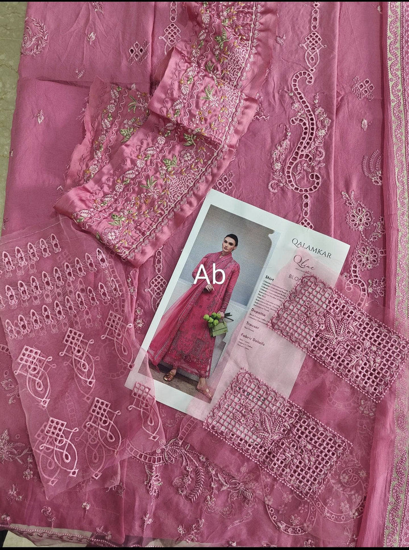 img_qalamkar_q_line_linen_awwal_boutique