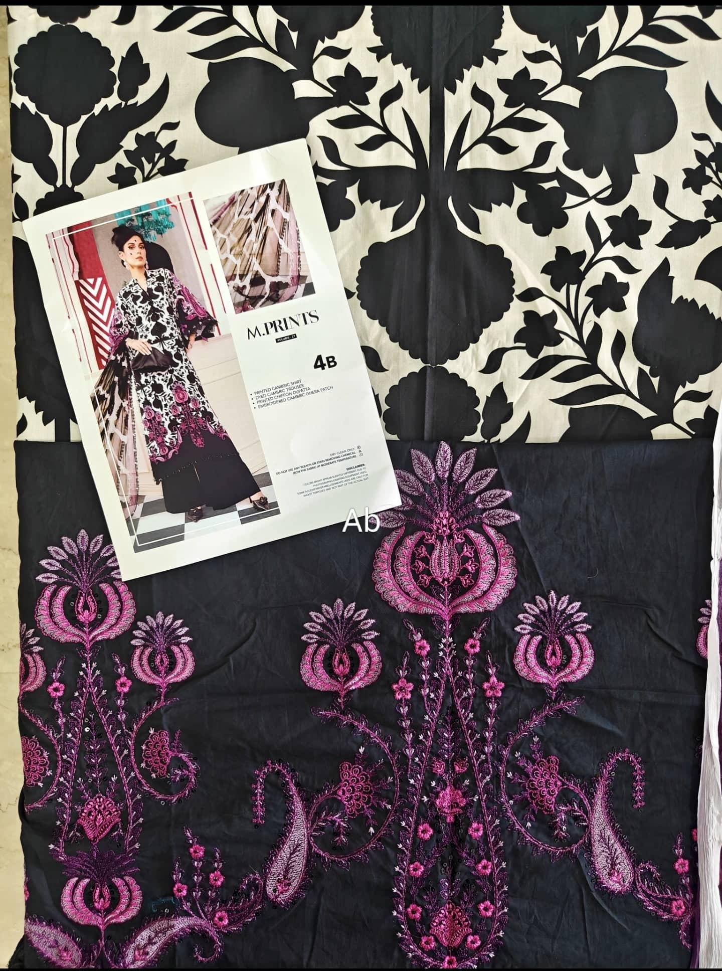 Open Pic/Maria B M Prints 25/4B/Black