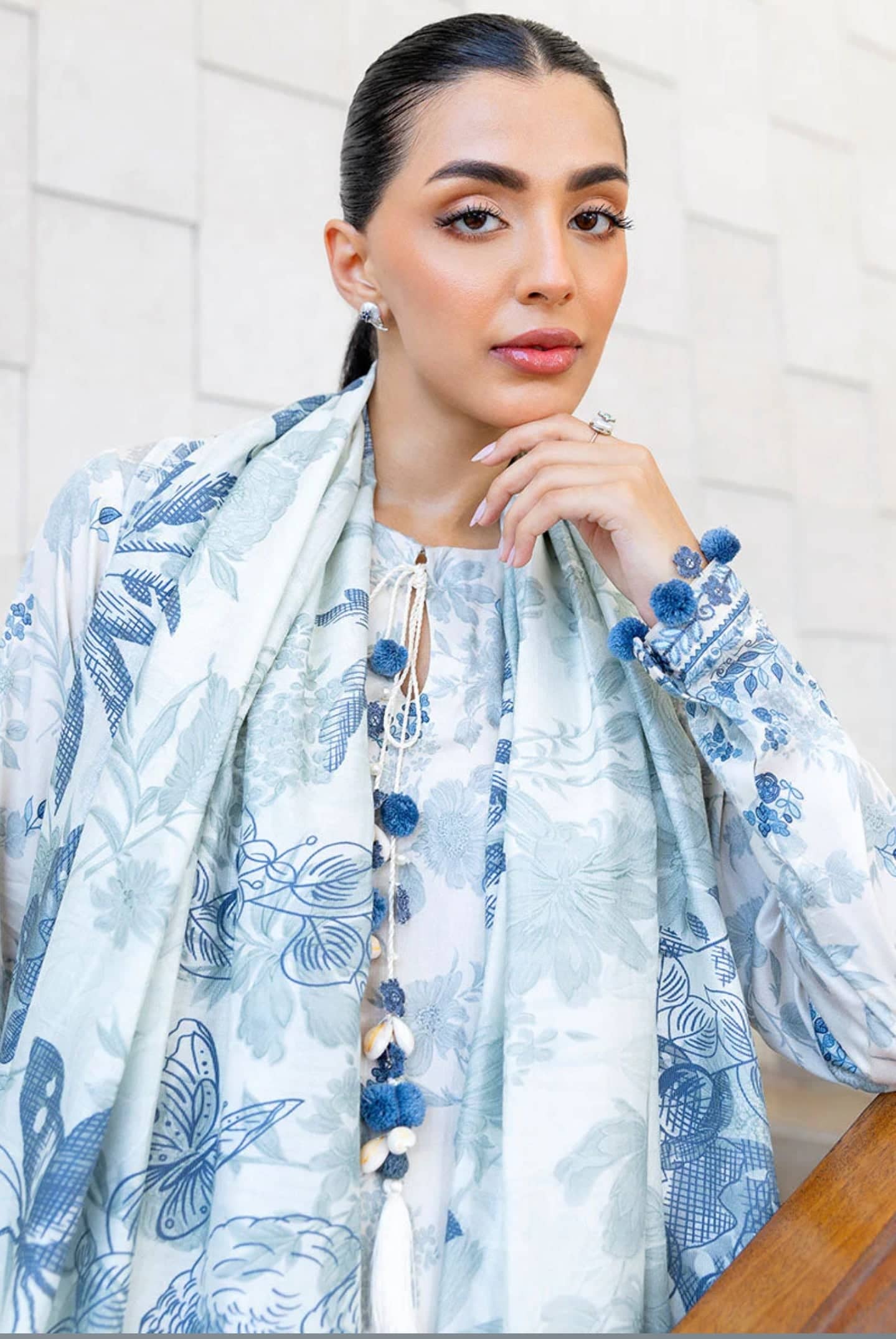 Cross Stitch Cotton Satin 25/Whimsical Teal/Ivory