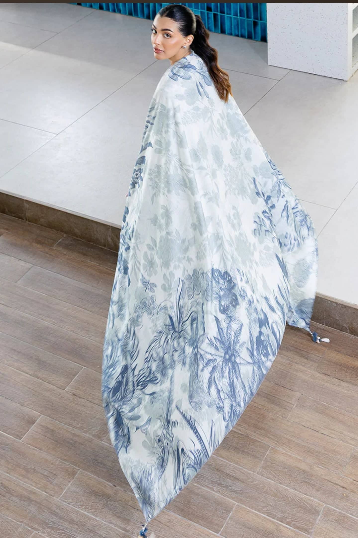 Cross Stitch Cotton Satin 25/Whimsical Teal/Ivory