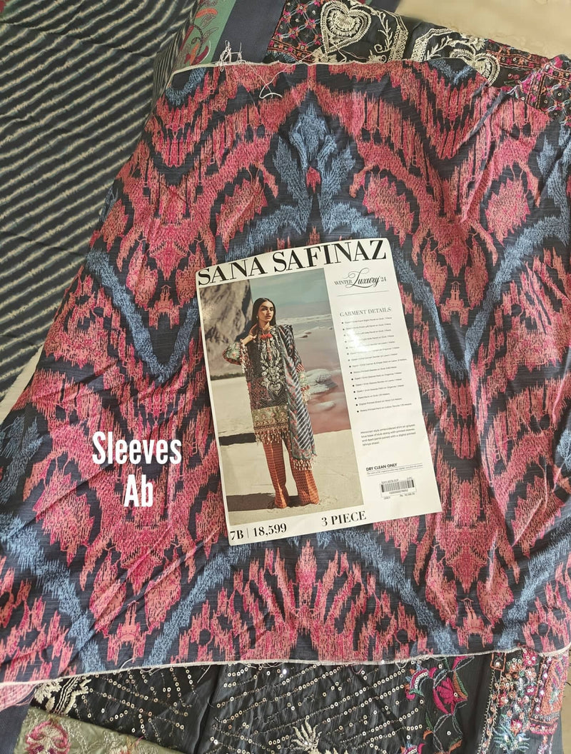 img_sana_safinaz_winter_shawl_collectoon_awwal_boutique