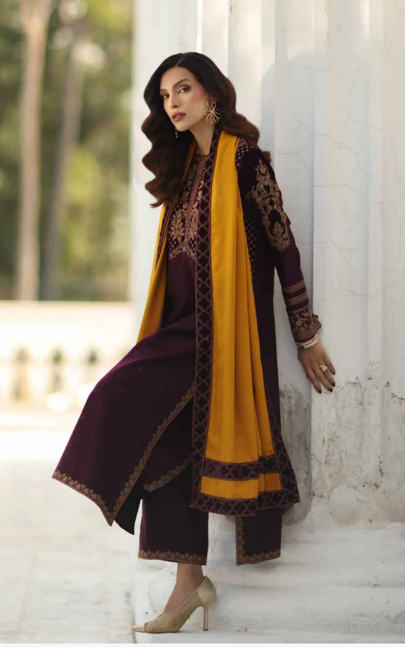 img_charizma_leather_peach_velvet_shawl_awwal_boutique