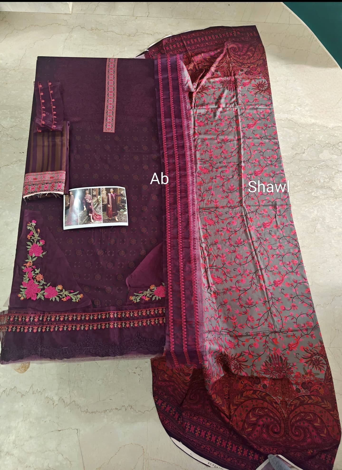 img_charizma_combination_winter_awwal_boutique