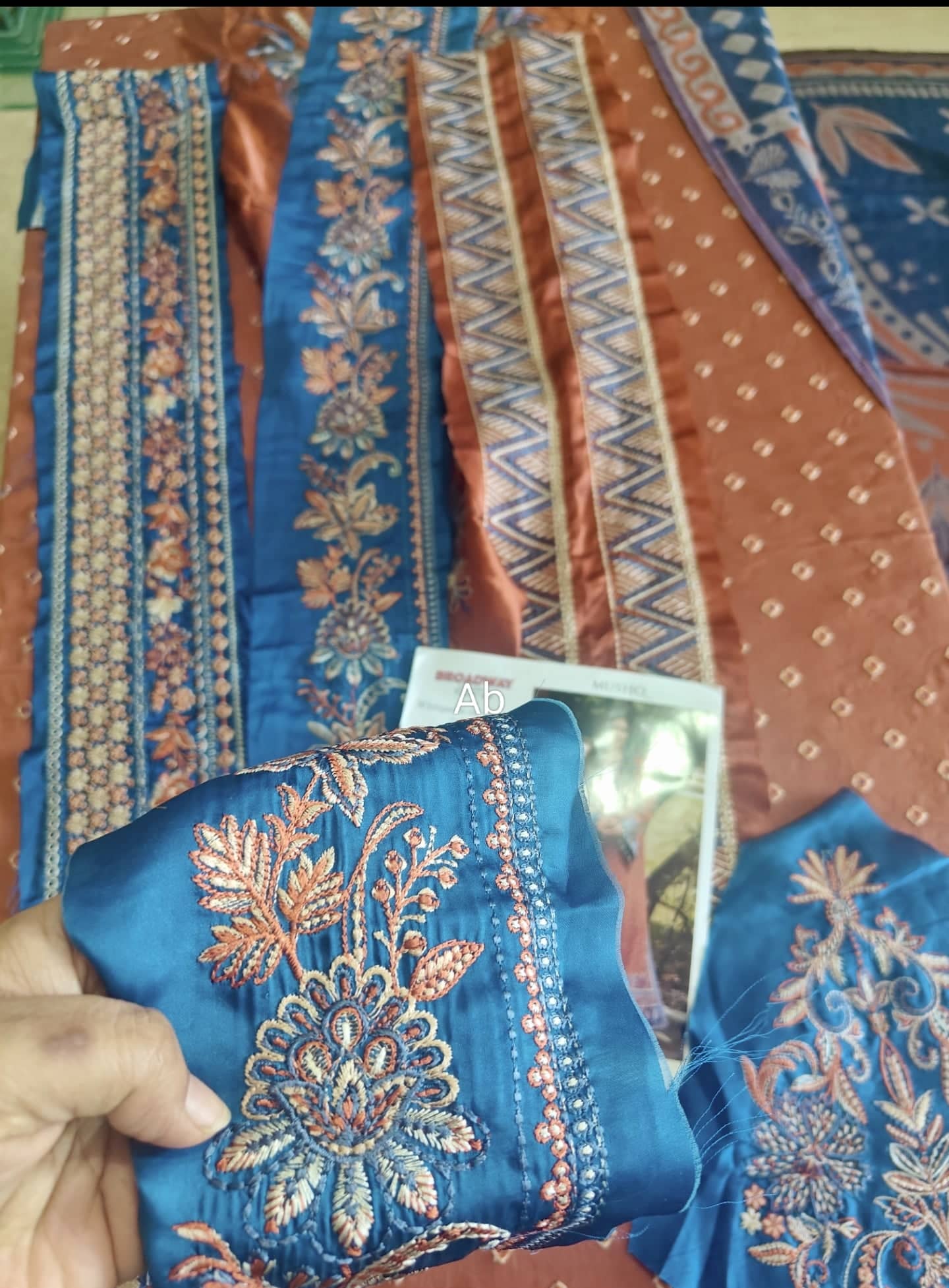 img_mushq_broadway_winter_awwal_boutique