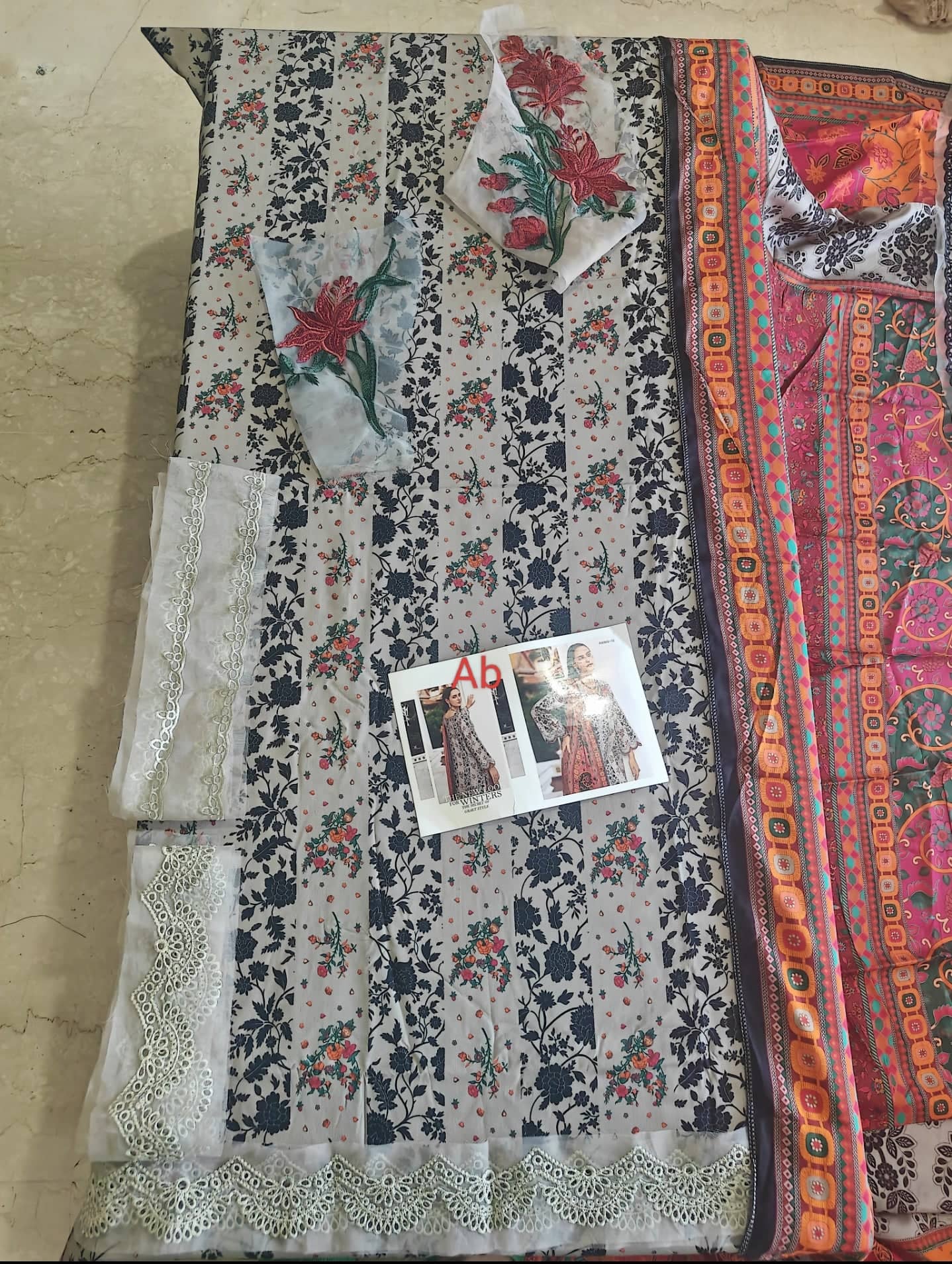 Open Pic/Charizma Aniiq 2/Embroideried Linen Shawls/ANW6-19