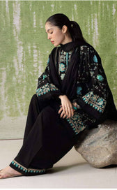 img_coco_winter_embroidered_awwal_boutique