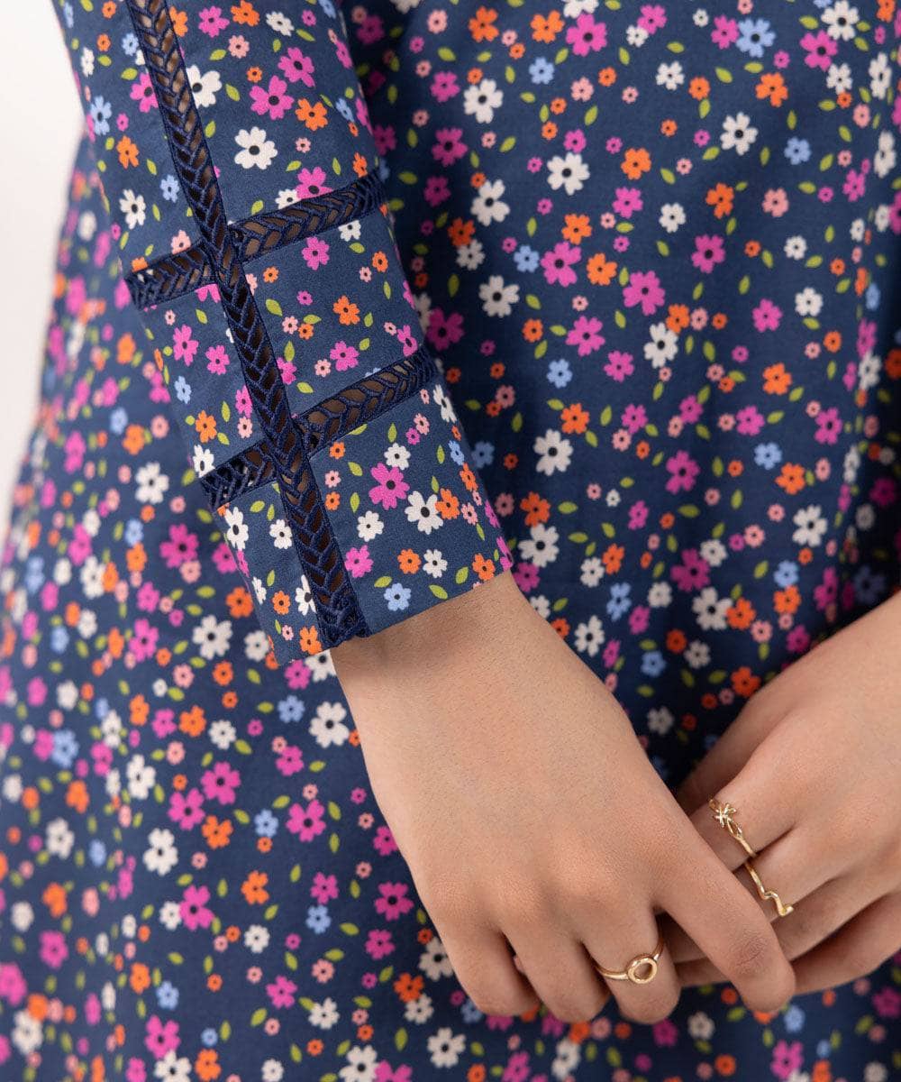 img_sapphire_lawn_24_awwal_boutique