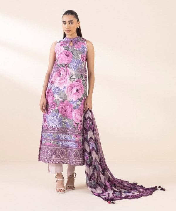 img_sapphire_intermix_awwal_boutique