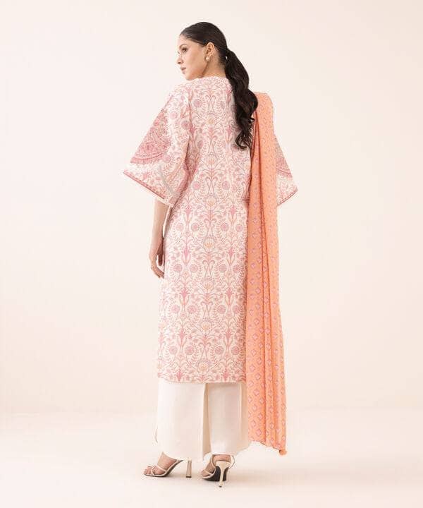 Restocked/Sapphire Intermix 25/Vol 2/Embroideried Cotton Suit/Pink & Off White