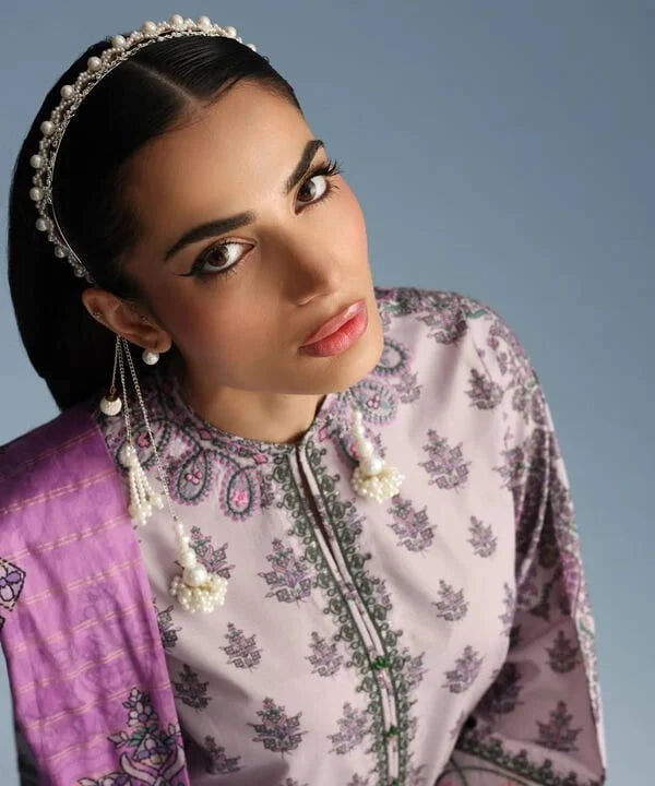 Sapphire Intermix 25/Vol 2/Embroidered Lawn Suit/Lilac