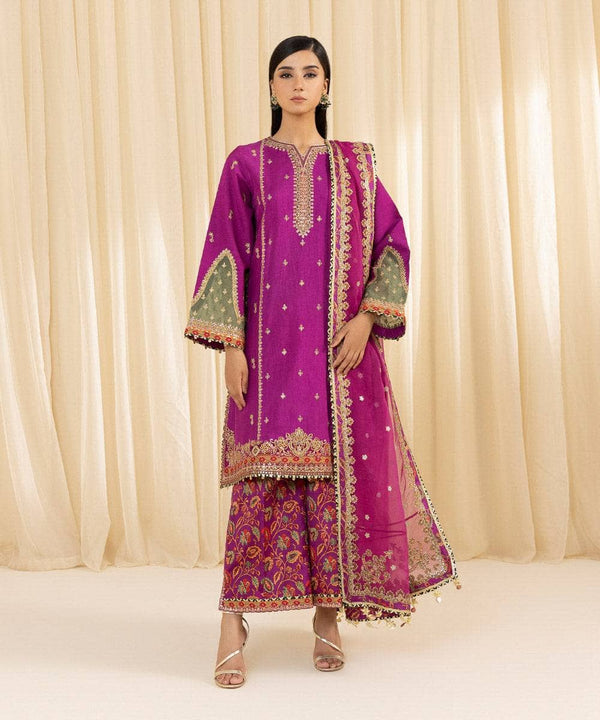 img_sapphire_festive_awwal_boutique