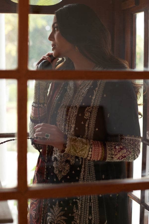 img_elan_lawn_24_awwal_boutique