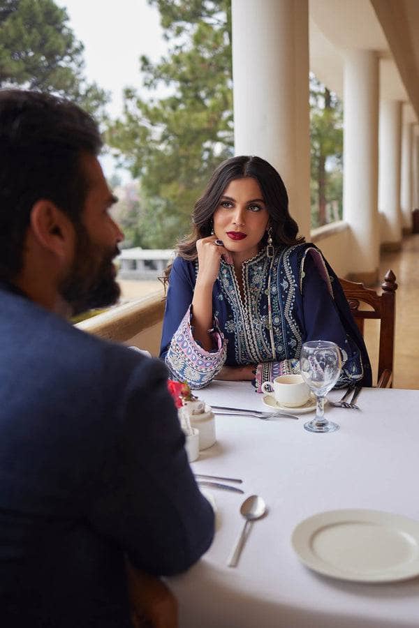 img_elan_lawn_24_awwal_boutique