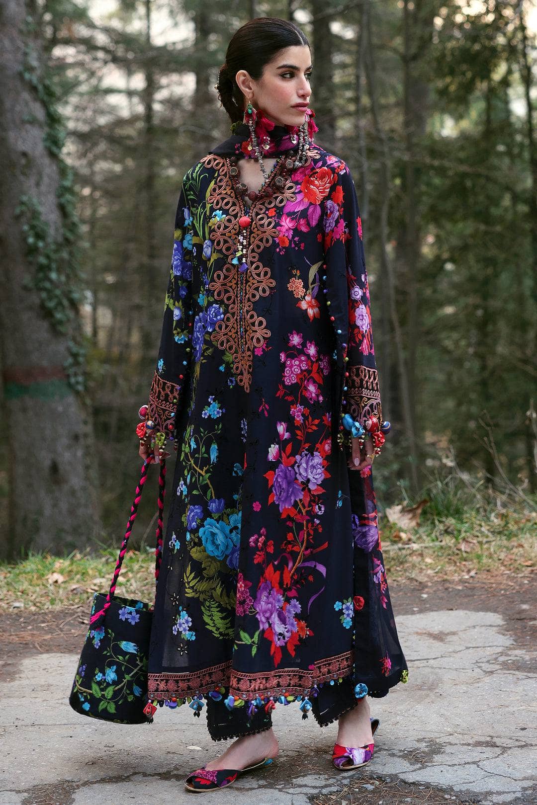 img_zaha_festive_lawn_neelum_awwal_boutique