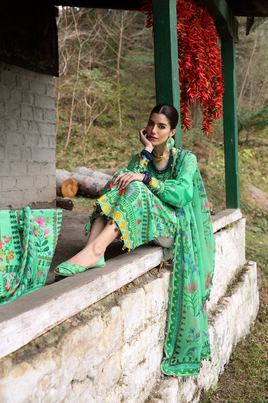 img_zaha_festive_lawn_neelum_awwal_boutique