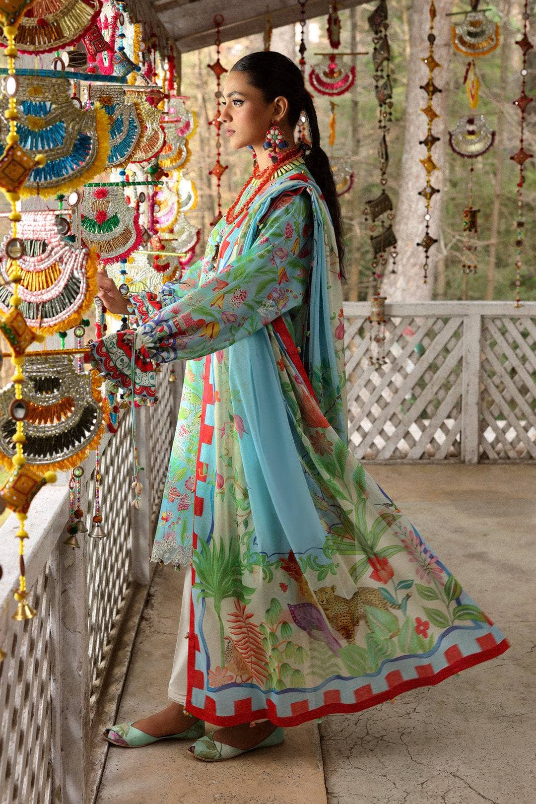 img_zaha_festive_lawn_neelum_awwal_boutique