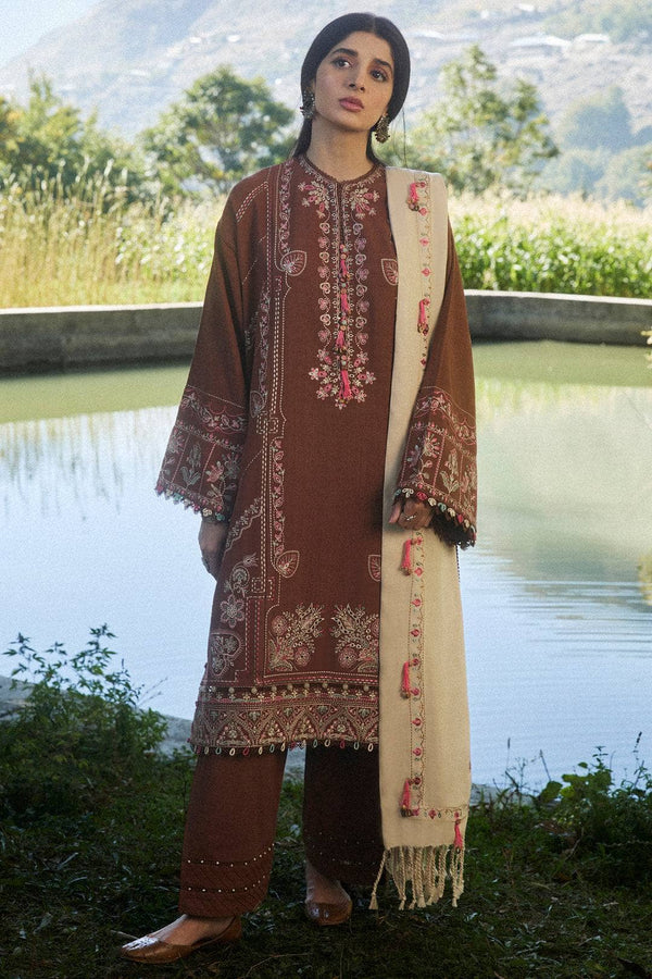 img_zaha_winter_24_awwal_boutique