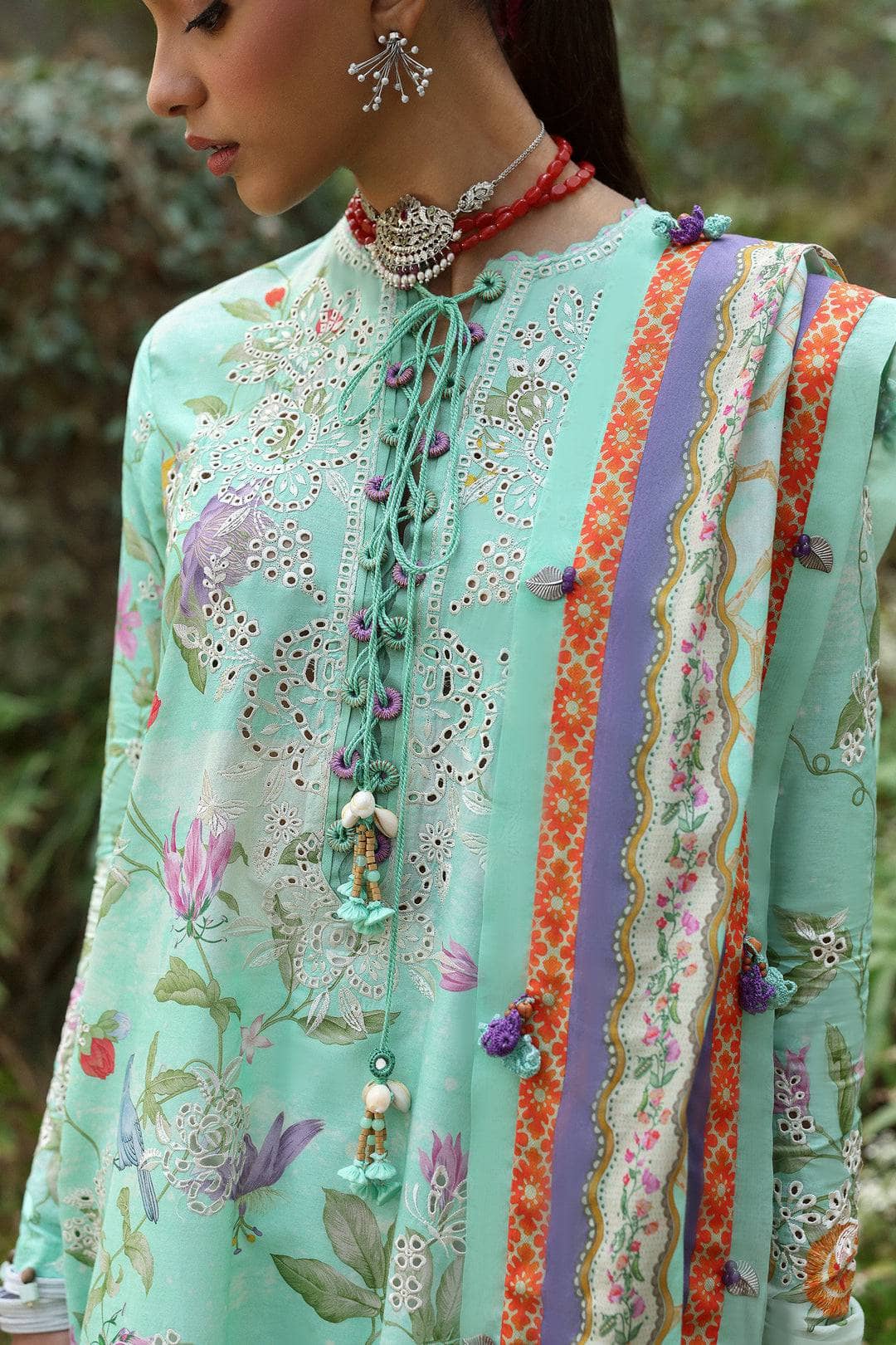 img_zaha_festive_lawn_neelum_awwal_boutique