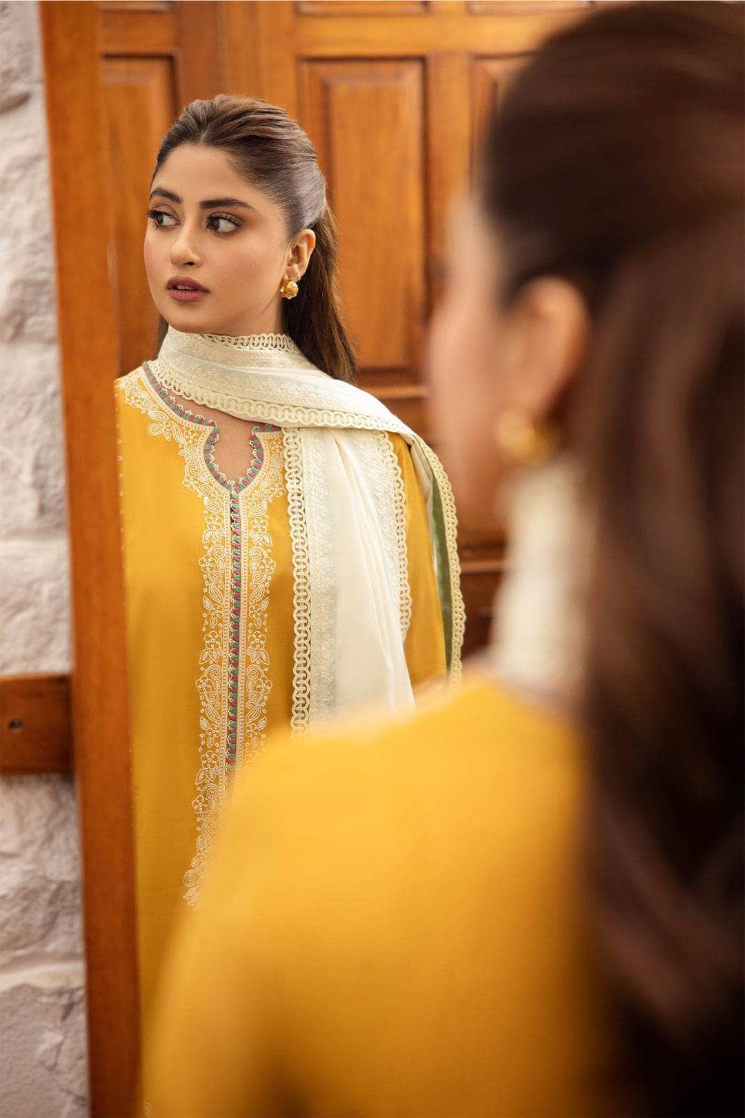 img_zaha_lawn_24_awwal_boutique